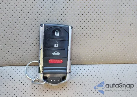 2015 Acura Ilx 2.0L z USA, uszkodzony, nr VIN 19VDE1F73FE004338